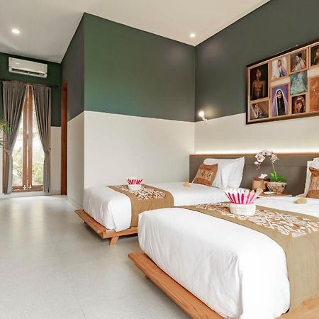 Juli House By Mahaputra Hotel อูบุด ภายนอก รูปภาพ